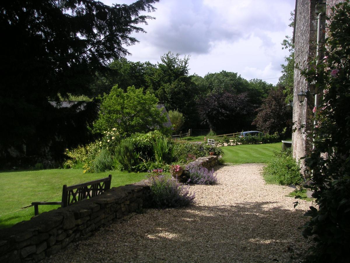 Cools Farm B&B + Cottages East Knoyle Exterior foto